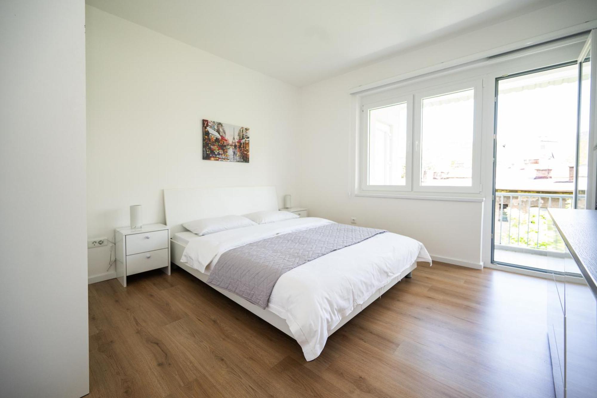 Bright 2Bdr Apartment With Balcony - Free Parking سراييفو المظهر الخارجي الصورة